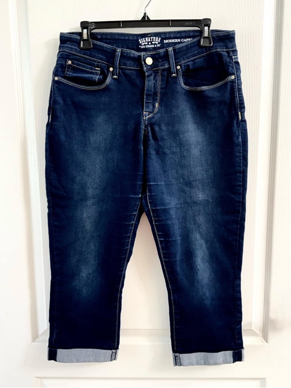 Levi's Blue Denim Capri Jeans